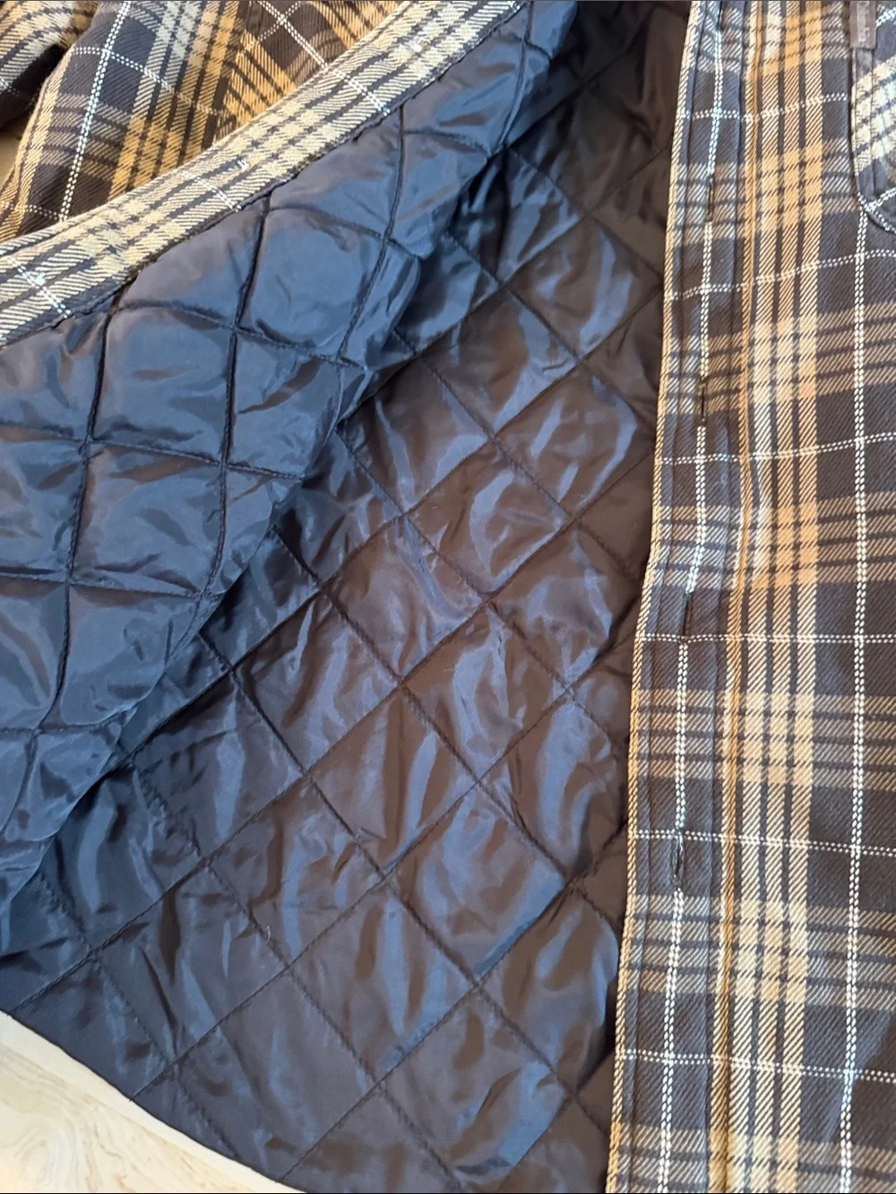 Columbia Men’s Quilted lined Plaid Shirt Shacket Jacket-L